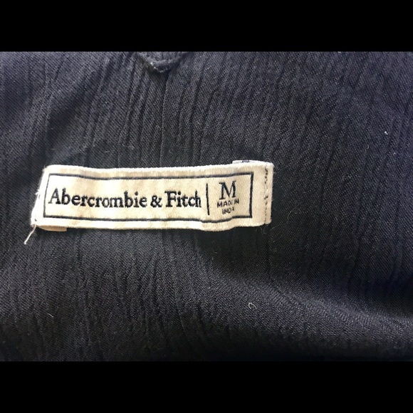 Strappy Lace Tank - Picture 2 of 8